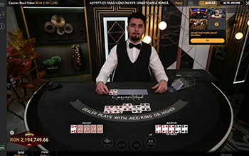Dealer live la jocul Casino Stud Poker
